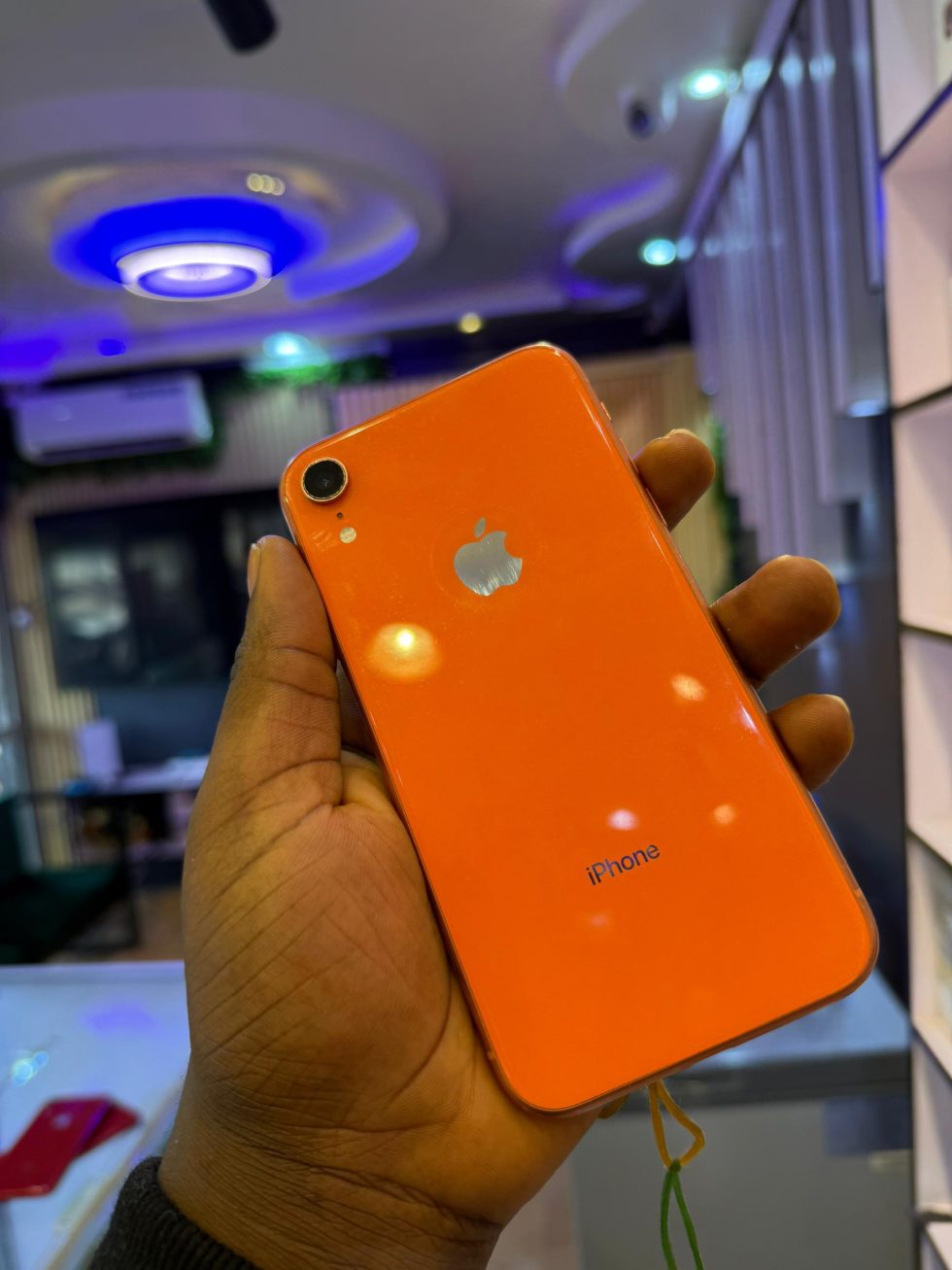 Iphone XR - Image 3