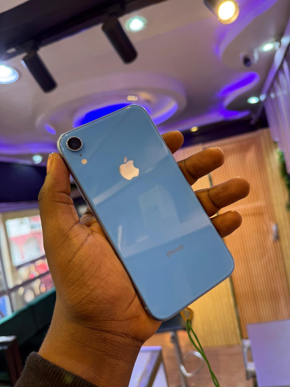 Iphone XR - Image 2